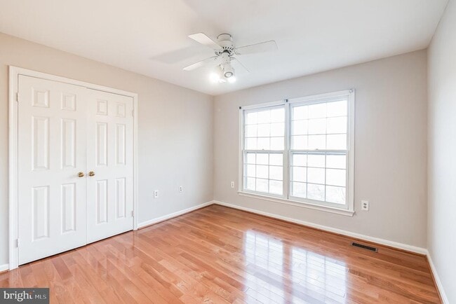 Building Photo - 14524 Pebblewood Dr