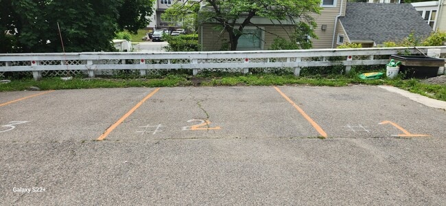 Building Photo - 389 Newport Ave