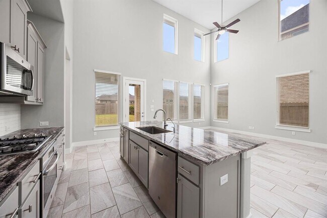 Building Photo - 13207 Terania Clf Trce