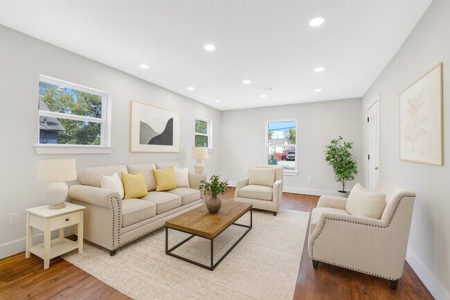 Building Photo - 312 Maple Ave