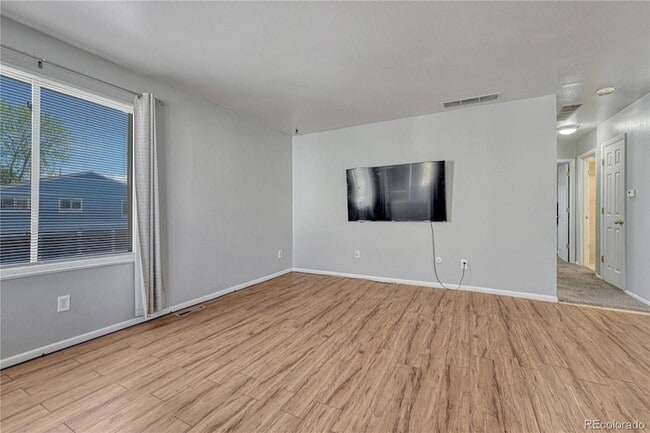 Building Photo - 7968 Chase Cir