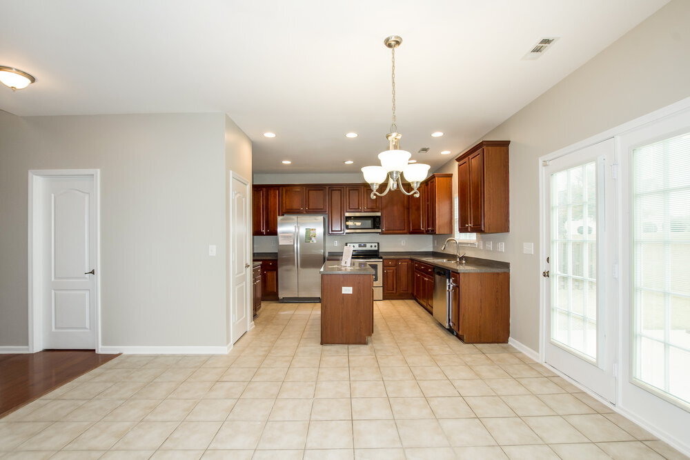 Building Photo - 13304 Eastfield Village Ln