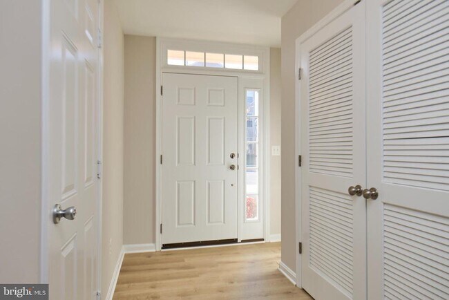 Building Photo - 42612 Galbraith Square