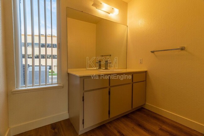 Building Photo - 4609 Da Vinci Dr