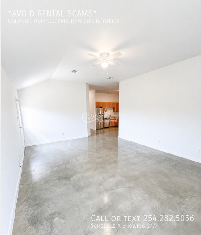 Building Photo - 3330 Stonewall Dr