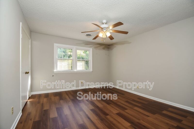 Building Photo - 4118 Causey St