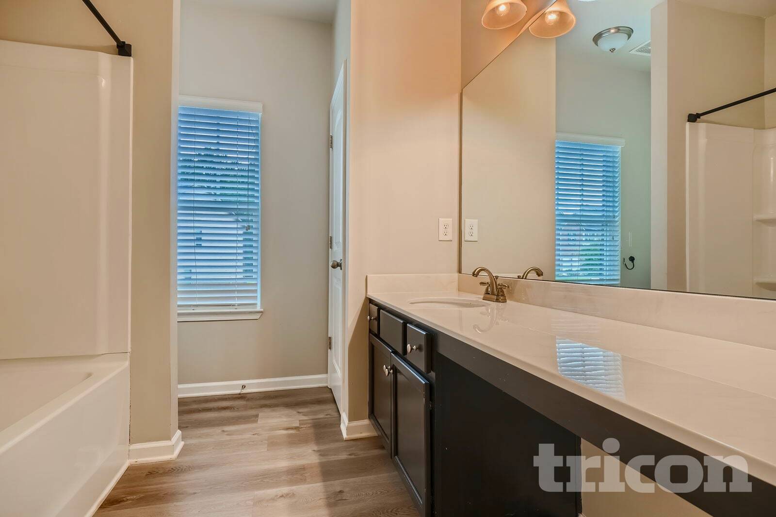 Building Photo - 451 Fredrick Dr