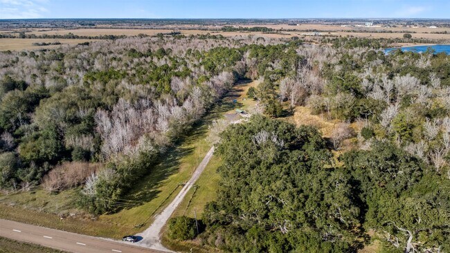 Building Photo - 33349 I-10