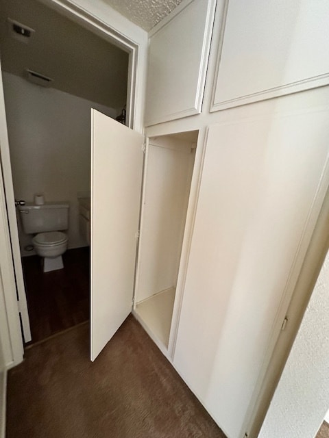 Building Photo - 215 Hudson S Ave