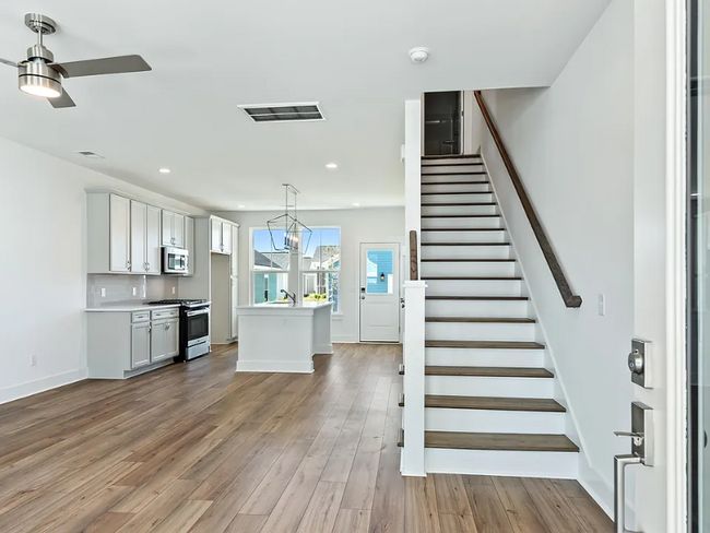 Building Photo - 507 Sound Dr