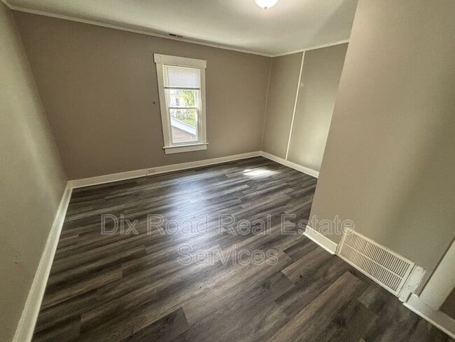 Building Photo - 67-69 W Hudson Ave