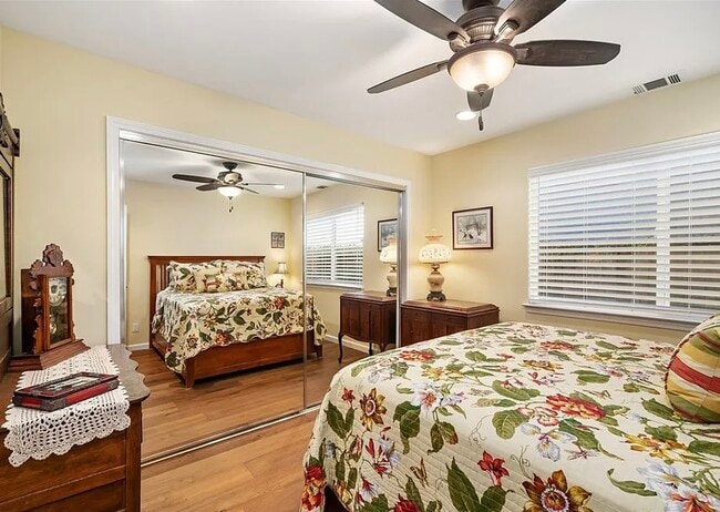 Building Photo - 1615 Costa del Sol