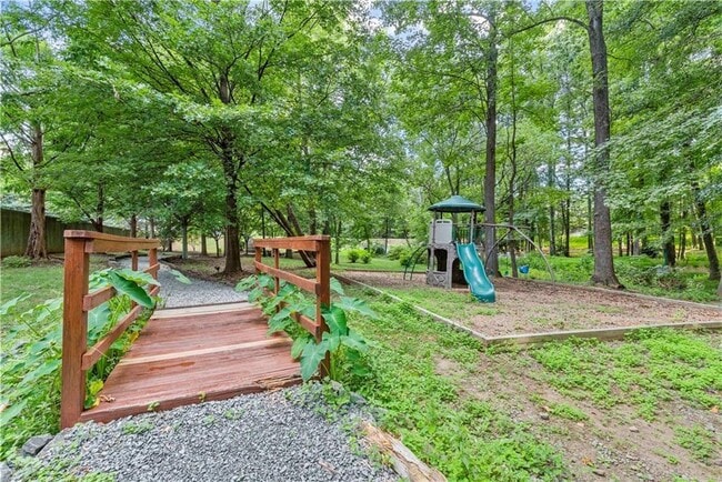 Building Photo - 1664 Mosaic Way