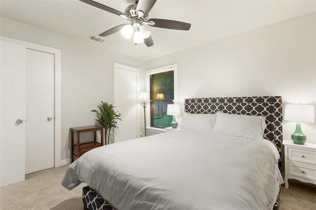 Building Photo - 3811 Lenel Dr