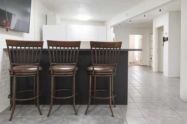 Building Photo - 101 Court St