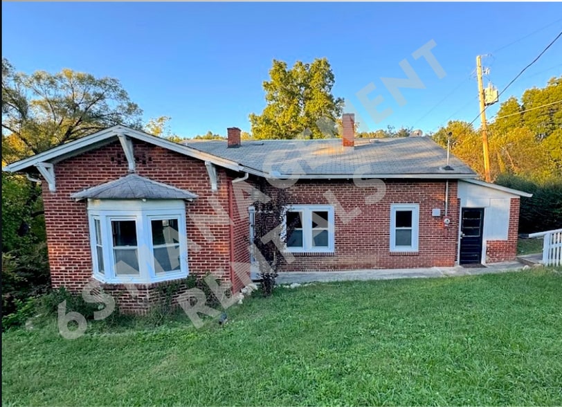 Building Photo - 1100 Harrison Ave