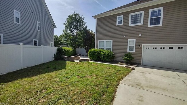 Building Photo - 1507 Elderberry Rd