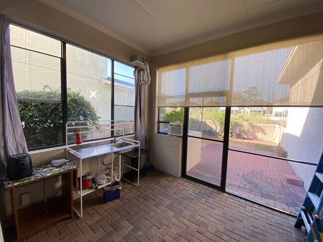 Building Photo - Beautiful 3 bedroom, 2.5 bathrooms  located in The Preserve of Oviedo on the Park