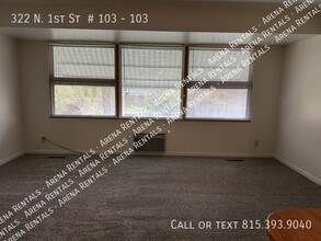 Building Photo - 322 N 1st St