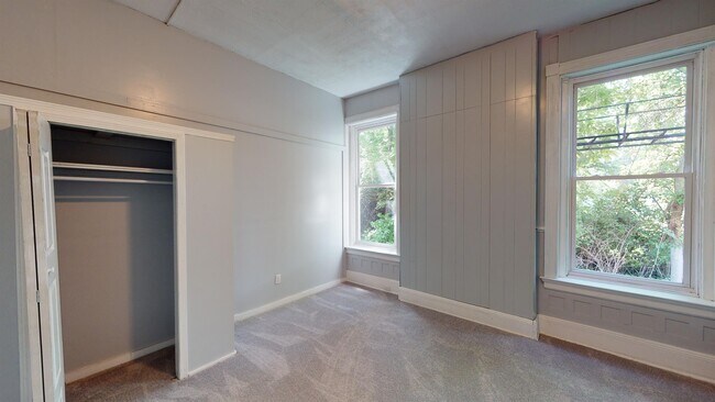 Building Photo - 2630 Stanton Ave