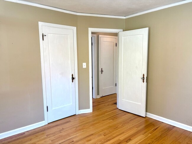 Building Photo - Spacious Montavilla Home on Corner Lot with Hardwoods, A/C, 1 Car Detached Garage, Finished Attic...