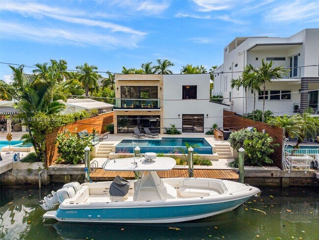 Building Photo - 1815 Fairhaven Pl