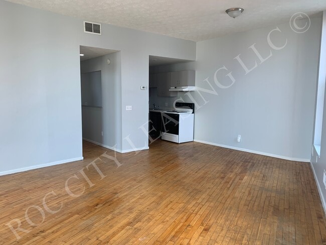 Building Photo - 214-216 Andrews Street-C Series