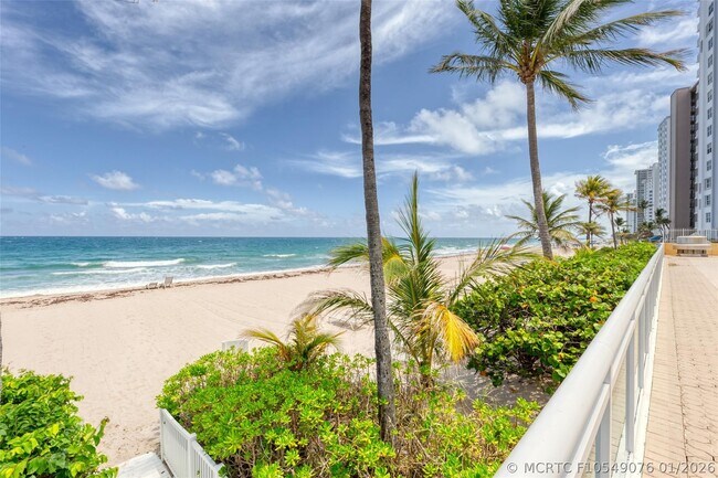 Building Photo - 3900 Galt Ocean Dr