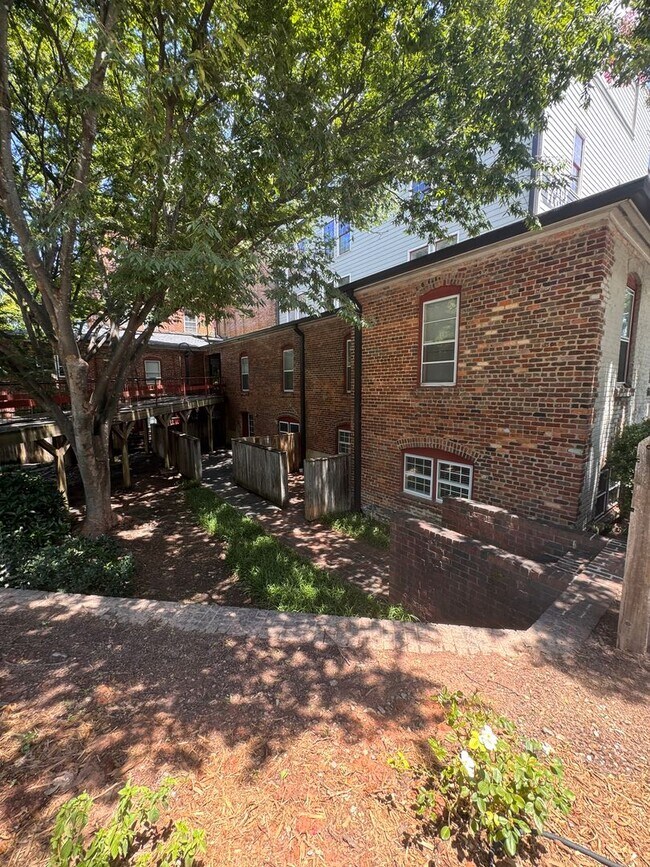 Building Photo - 1 Bedroom Unit in Historic Wafco Mills