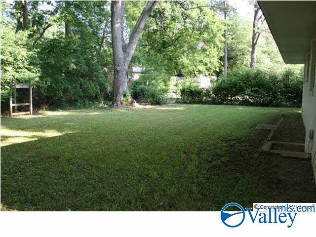 Building Photo - 403 Arthur St NW