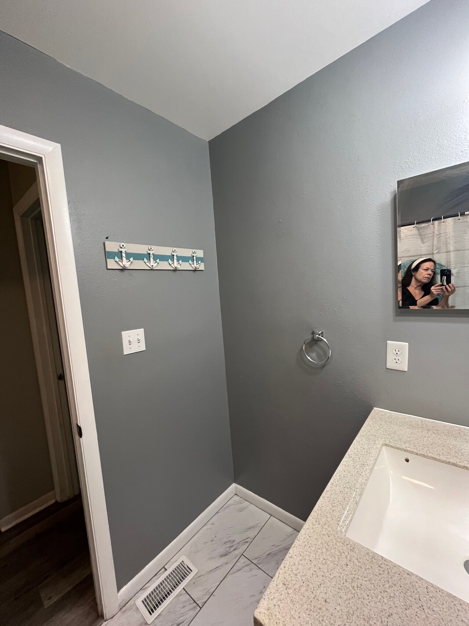 Upstairs Bathroom - 3751 Pendleton Ave