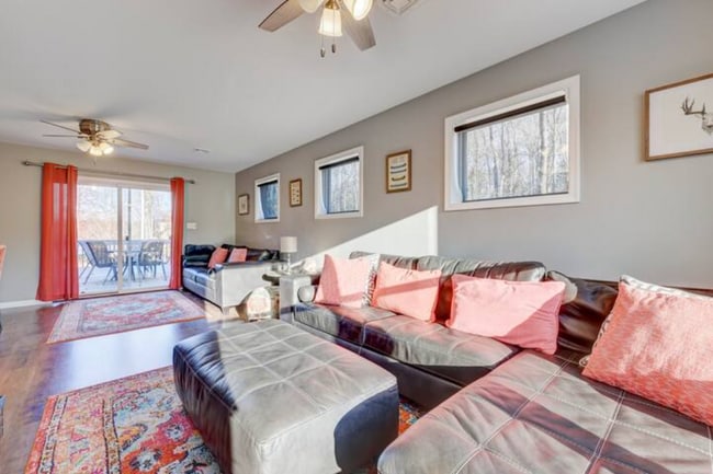 Building Photo - 1442 Arrowhead Dr