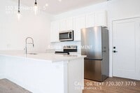 Building Photo - 150 Rothrock-5