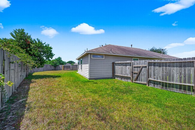 Building Photo - 21303 Beacon Springs Lane