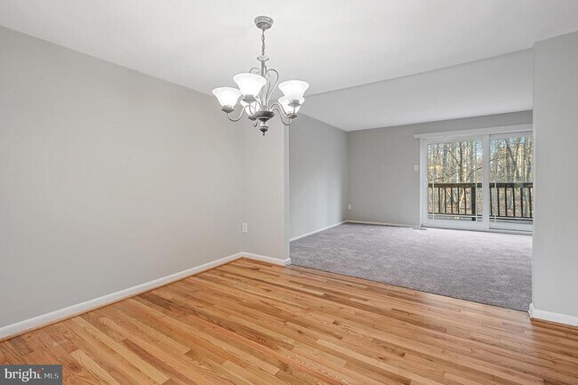 Building Photo - 10661 High Beam Ct