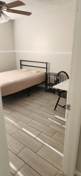 Building Photo - 10519 Wyndcliff Dr