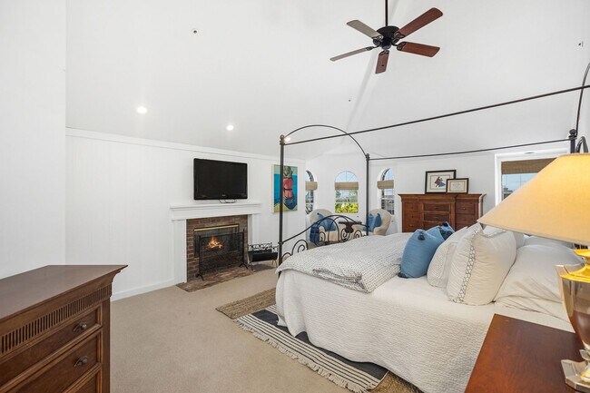 Building Photo - Luxury Ocean View Home in Sea Pointe Estates San Clemente