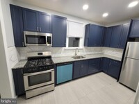 Building Photo - 3807 7 MILE Ln