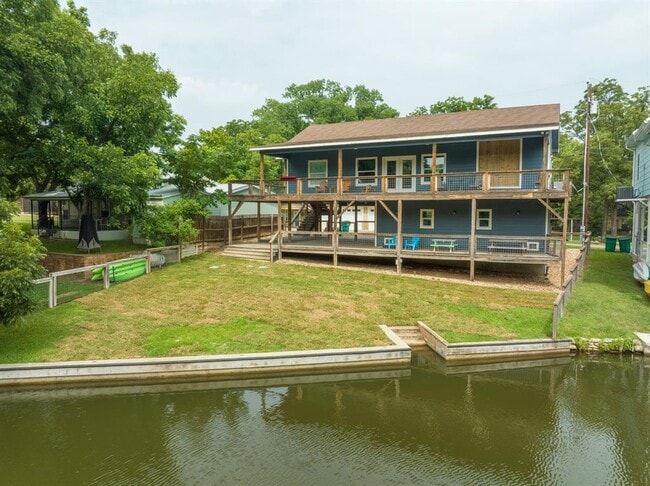 Building Photo - 1320 Contour Dr