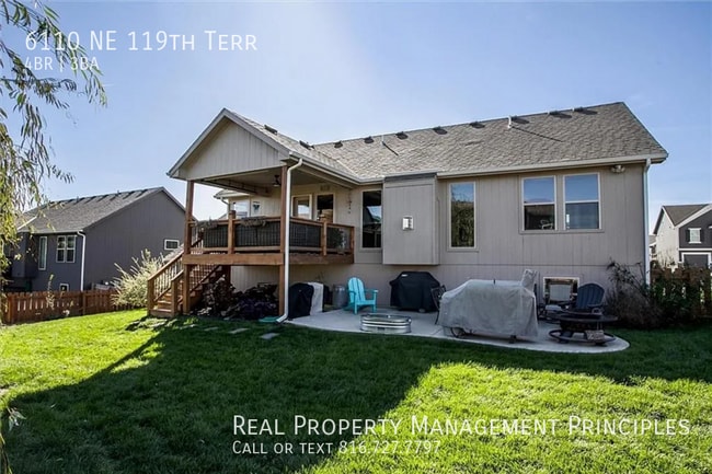 Building Photo - 6110 NE 119th Terrace