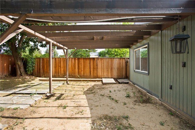 Building Photo - 3359 Locust St