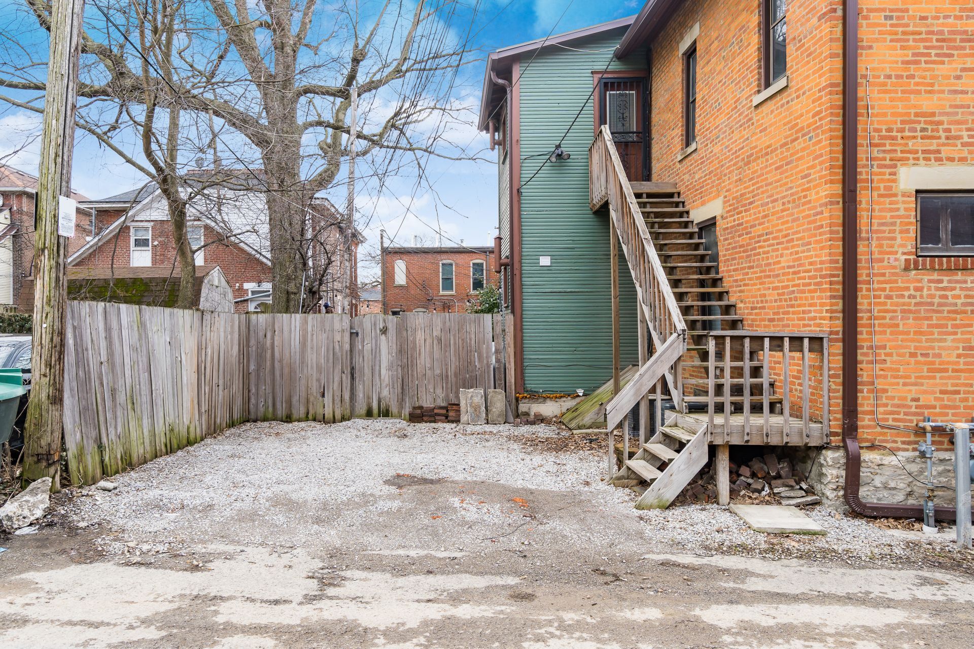 Building Photo - 1350 Dennison Ave