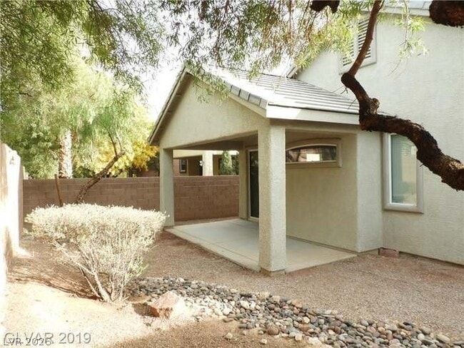 Building Photo - 11440 Parkersburg Ave