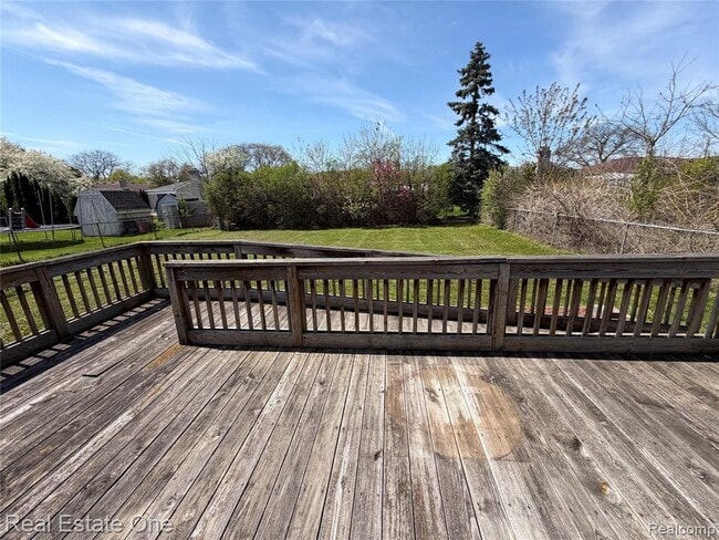 Building Photo - 28813 Armanda Dr