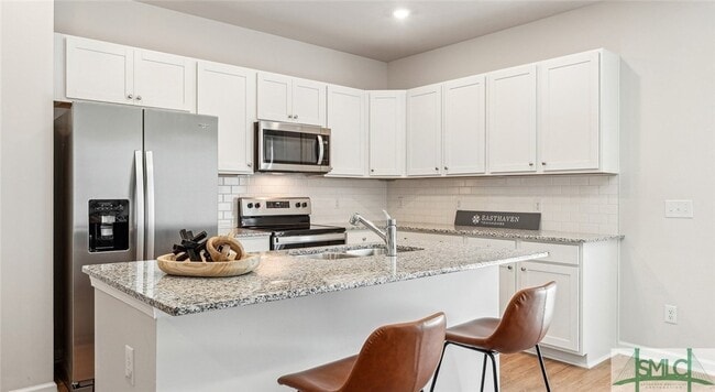 Building Photo - 101 Petworth Pl
