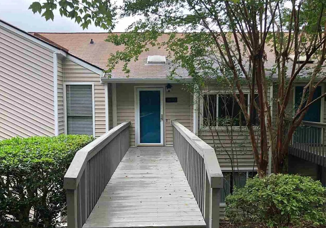 Building Photo - 3812 Summerwood Ct