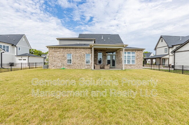 Building Photo - 7284 Ludlow Dr