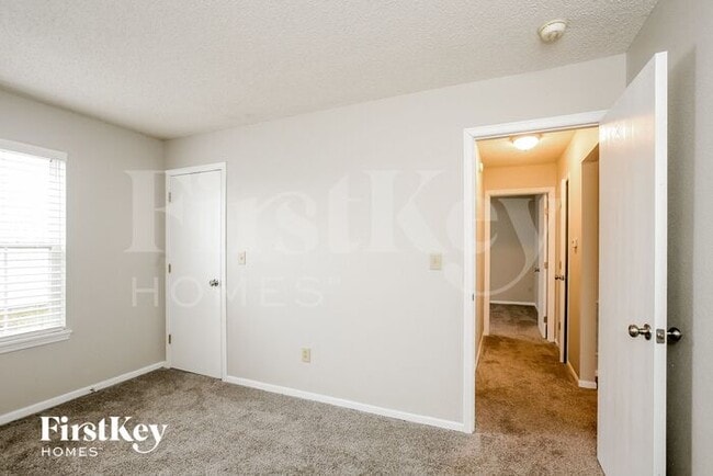 Building Photo - 189 Harts Ford Way