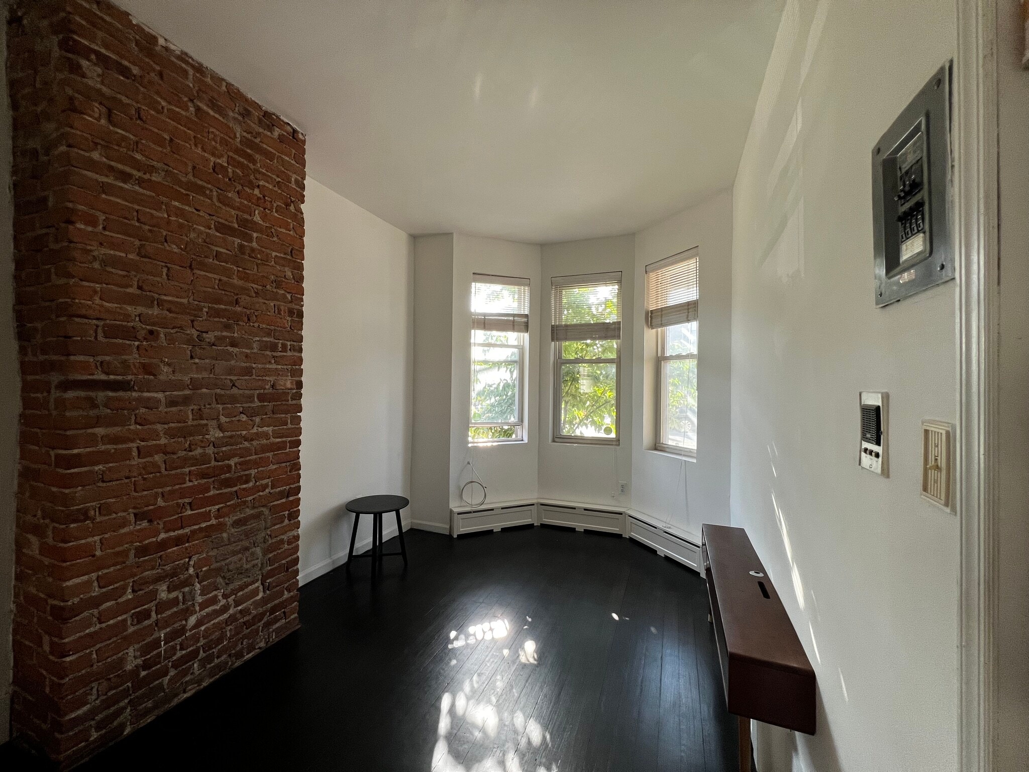 Building Photo - 1810 Palisade Ave