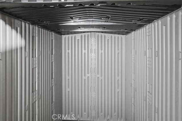 Building Photo - 7320 Hawthorn Ave